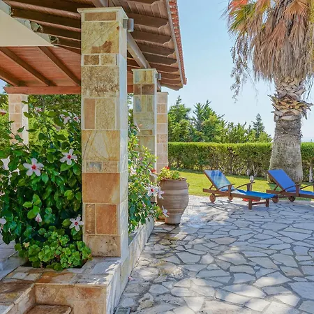 Athena * Spartia (Kefalonia)